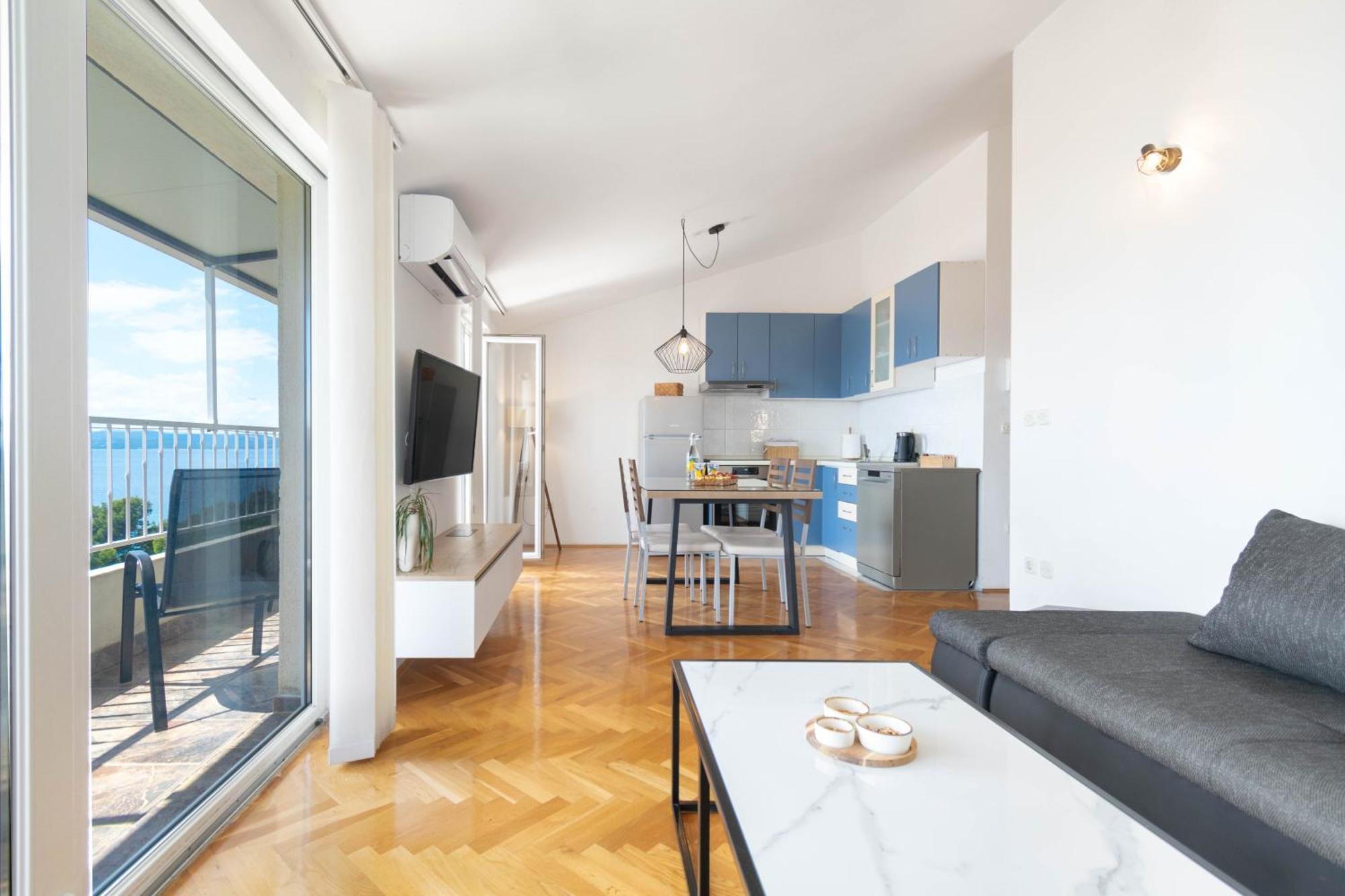 Apartment 30 M From Beach,Makarska,Marija Bagian luar foto