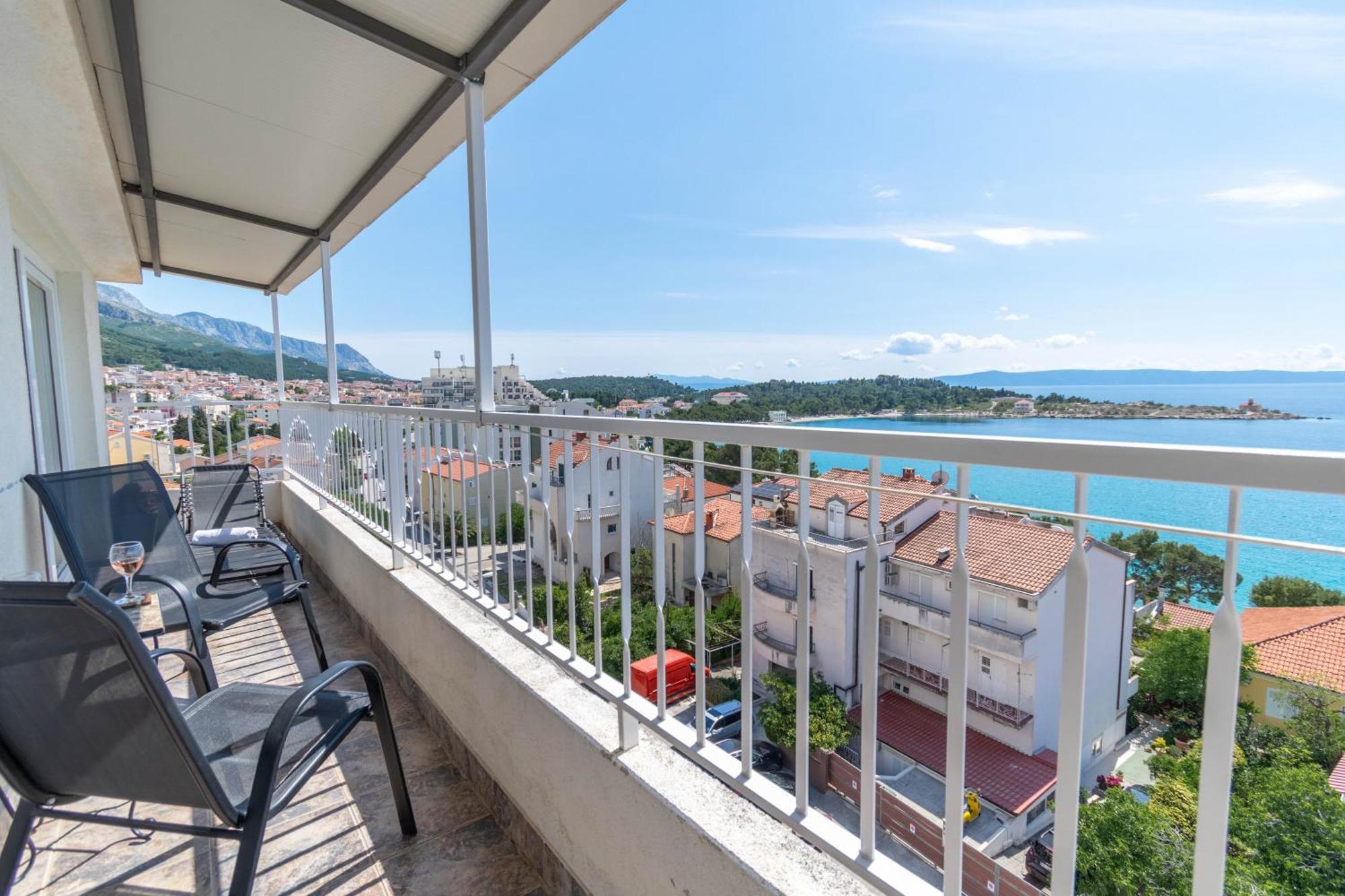 Apartment 30 M From Beach,Makarska,Marija Bagian luar foto