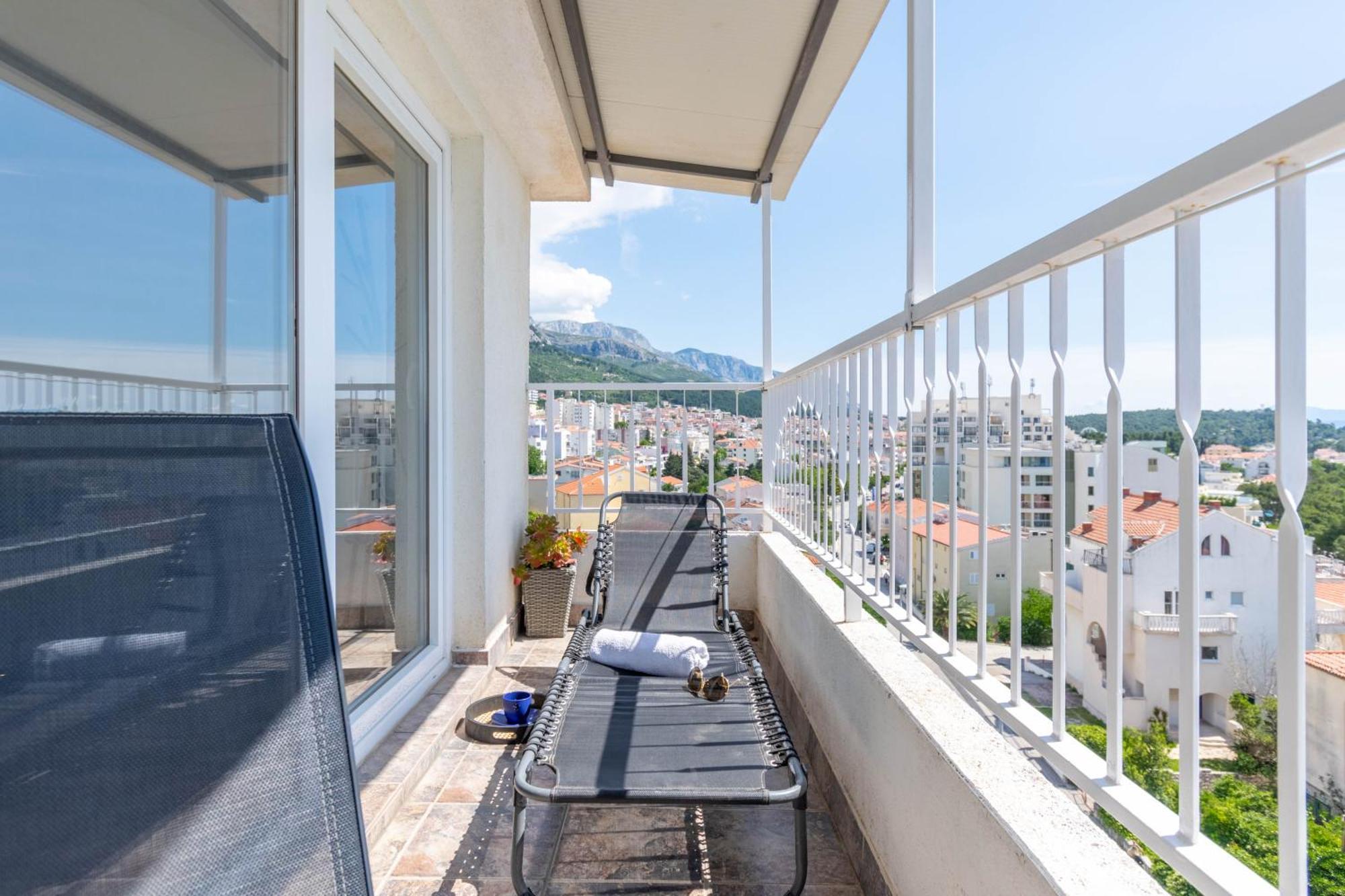 Apartment 30 M From Beach,Makarska,Marija Bagian luar foto