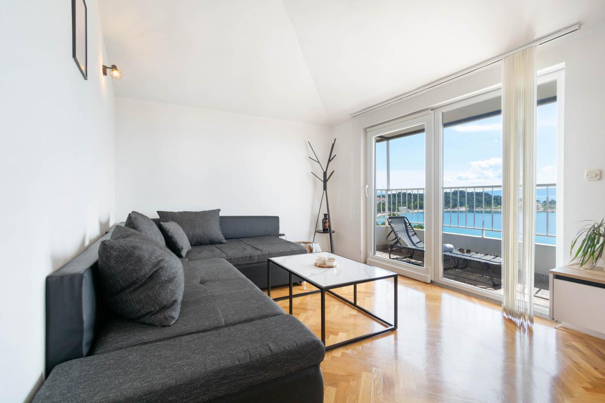 Apartment 30 M From Beach,Makarska,Marija Bagian luar foto