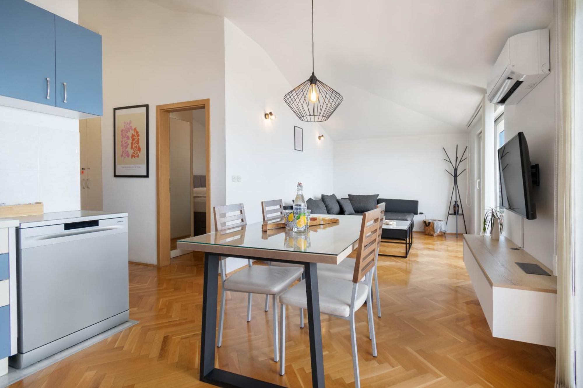 Apartment 30 M From Beach,Makarska,Marija Bagian luar foto